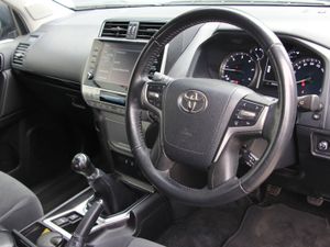 Landcruiser LWB* 2 Seat * Man * Low Kms - Image 3