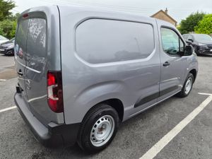 NEW Opel Combo 1.5L Diesel Auto - Image 3