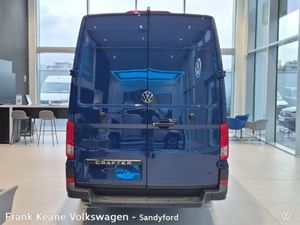 Volkswagen Crafter HIGHLINE 35 MWB 140BHP M6F *NOW - Image 4