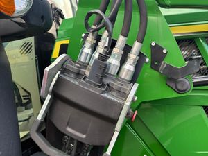 2023 John Deere 6R120 & Q4M Loader - Image 4