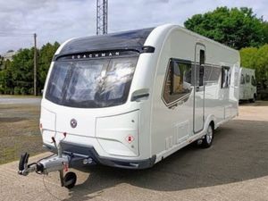 2021 COACHMAN VIP 565 - Image 2