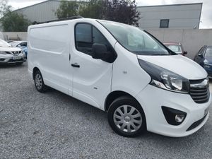 2015 Vauxhall Vivaro 1.6 cdti sportive - Image 2
