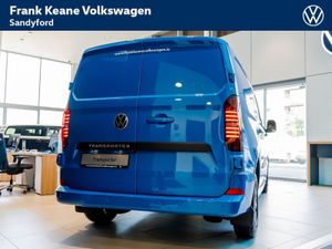 Volkswagen Transporter HIGHLINE AUTO 30 LWB 150BHP - Image 3