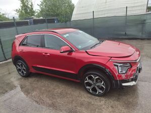232 Kia Niro  Hev  Hybrid  Automatic  1.6 Petrol - Image 2