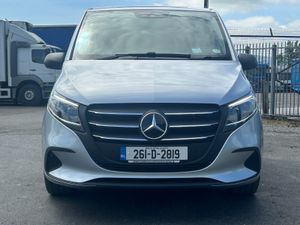 119 Select A/T - Image 2
