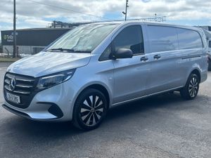 119 Select A/T - Image 3