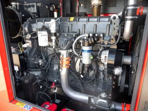 400kVA Diesel Generator - FPT Iveco Engine - Image 4