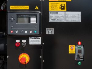 400kVA Diesel Generator - FPT Iveco Engine - Image 3