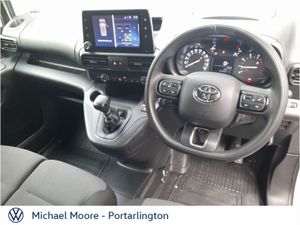 Toyota Proace PROACE CITY 1.5 GX SWB 650 KG 3 - Image 2