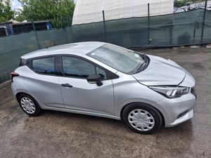 172 Nissan Micra  1.0 Petrol - Image 2