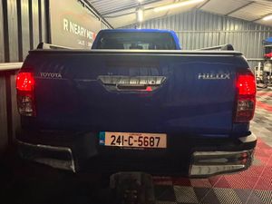 2024 Toyota Hilux 2.8 Automatic 5 Seat N1 - Image 2