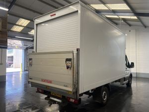 VB - 2022 Ford Transit Luton Box Van - Image 3