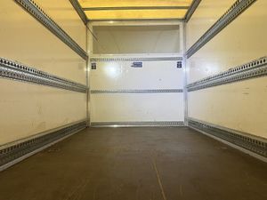VB - 2022 Ford Transit Luton Box Van - Image 2
