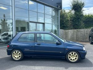 Renault Clio Williams 2 - Image 4