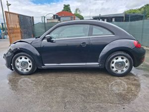 162 Volkswagen Beetle  Design  2.0 TDI - Image 4