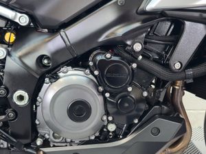 242 Suzuki GSX-S1000GX - Image 2