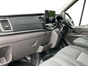 Ford Transit LIMITED - Image 3