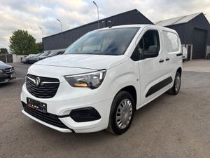 Vauxhall Combo - Image 4