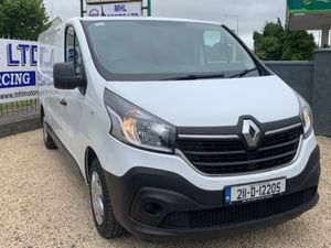 Renault Trafic 2021 71k kms - Image 4