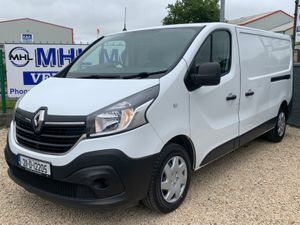 Renault Trafic 2021 71k kms - Image 2