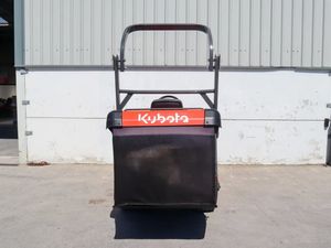 Used 2023 Kubota G261LD Lawnmower - Image 2