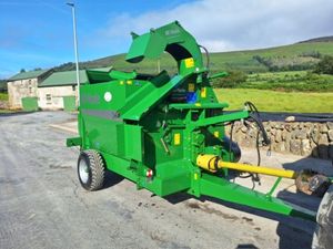 2023 McHale C460 Straw Chopper - Image 4