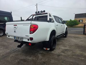 MITSUBISHI L200 WARRIOR CREWCAB - Image 3