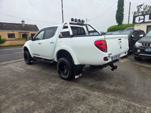MITSUBISHI L200 WARRIOR CREWCAB - Image 2