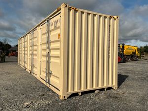 New / unused 40ft multi door shipping container... - Image 3