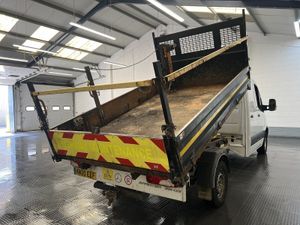 VB - 2020 Mercedes-Benz Sprinter Tipper Van - Image 2