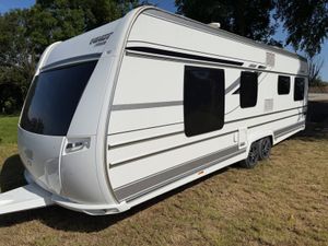 Fendt  Le Vogue 700 – Luxury caravan - Image 3