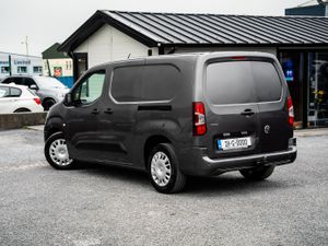 2021 Vauxhall Combo CrewCab - Image 2