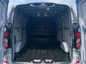Ford Transit Custom LIMITED - Image 4
