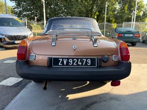 1981 MG MGB LE - Image 3