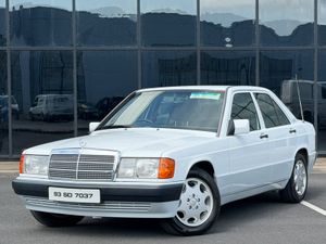 Mercedes-Benz 190D 2.5 Automatic - Image 2