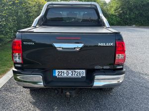 2022 Toyota Hilux Icon 5 Seat N1 Crewcab - Image 4