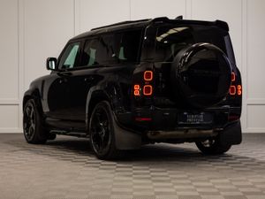 232 Land Rover Defender X-Dynamic HSE 5 Seat N1 - Image 4