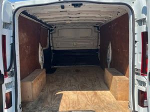 Renault Trafic BUSINESS+ - Image 4