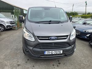 Ford Transit Custom 2017 SWB Limited - Image 2