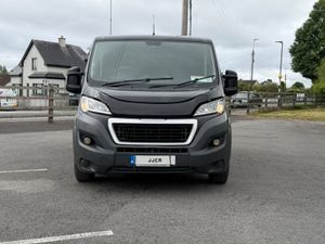 Peugeot Boxer 2015 7 SEATER CREW CAB 2.2 6 SPEED - Image 3