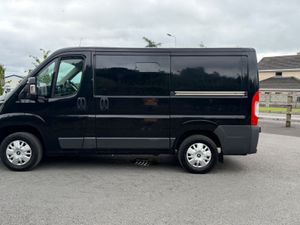 Peugeot Boxer 2015 7 SEATER CREW CAB 2.2 6 SPEED - Image 4