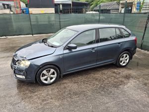 2015 Skoda Rapid  1.2 Tsi ..Drive home - Image 2