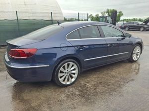 2012 Volkswagen Passat CC  2.0Tdi - Image 3