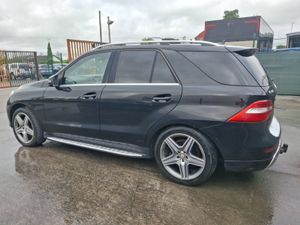 2013 Mercedes ML Class 3.0 Automatic - Image 4