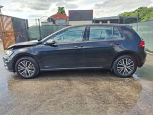 2017 Volkswagen Golf  TDI - Image 3