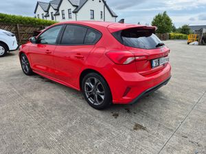 211 FORD FOCUS ST-LINE 1.5 TDCI - Image 4