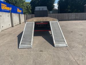 Mercedes Actros 1824 18T Flat Beavertail - Image 3