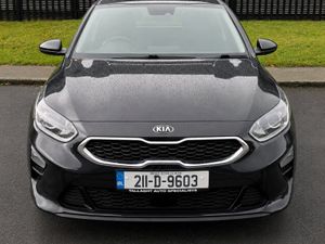 2021 Kia Ceed Commercial - Image 2