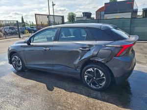 232 MG4  Ev 64kwh Automatic Ev - Image 4