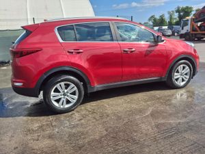 2017 Kia Sportage  1.7 Diesel Light Damage - Image 3